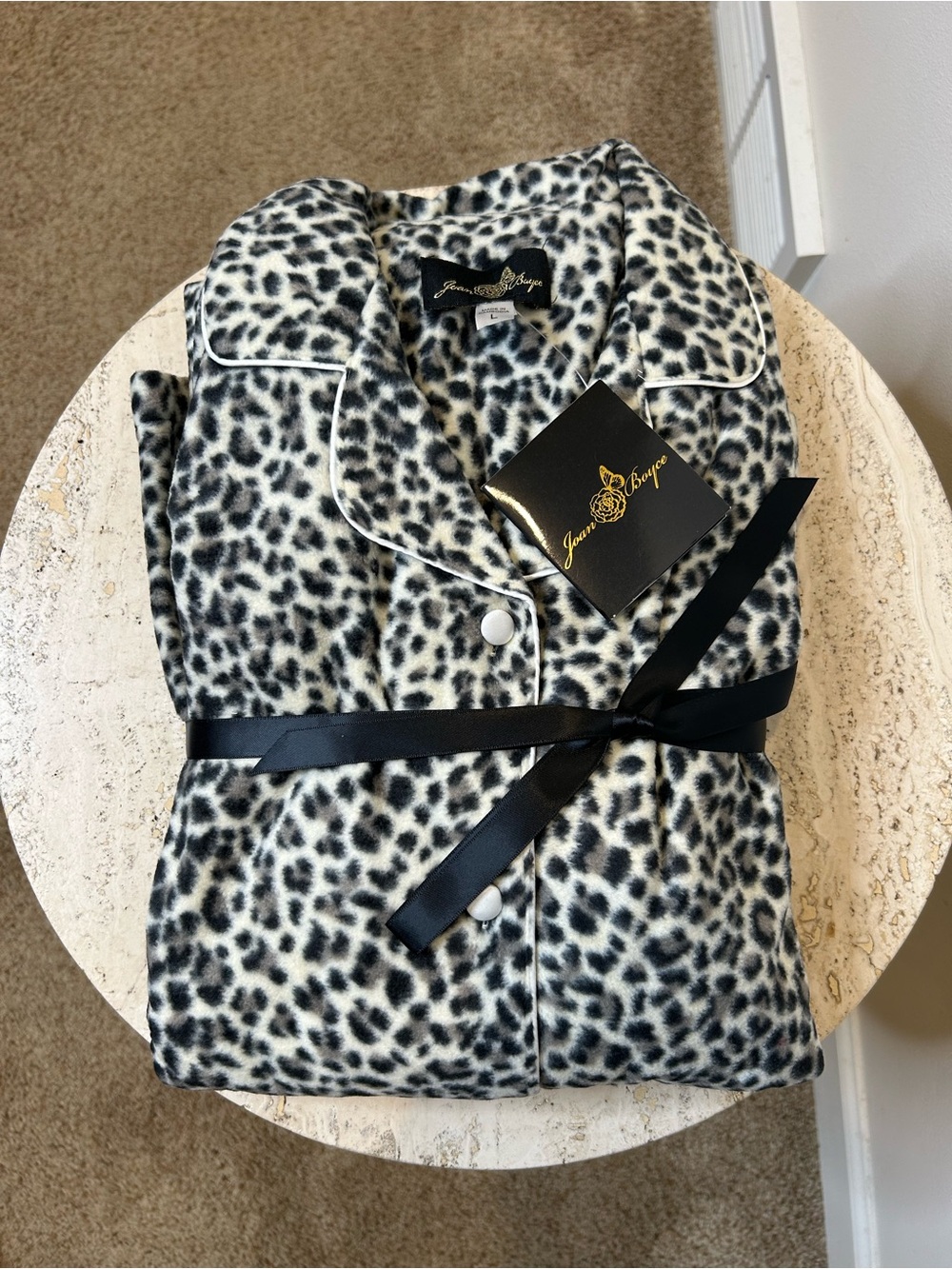 Joan Boyce Black and White Snow Leopard Pajama Set Size L NWT